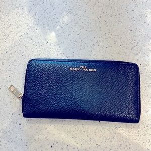 Marc Jacobs used, blue leather wallet! Great condition.